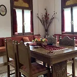 η θεα Traditional House Makrinítsa