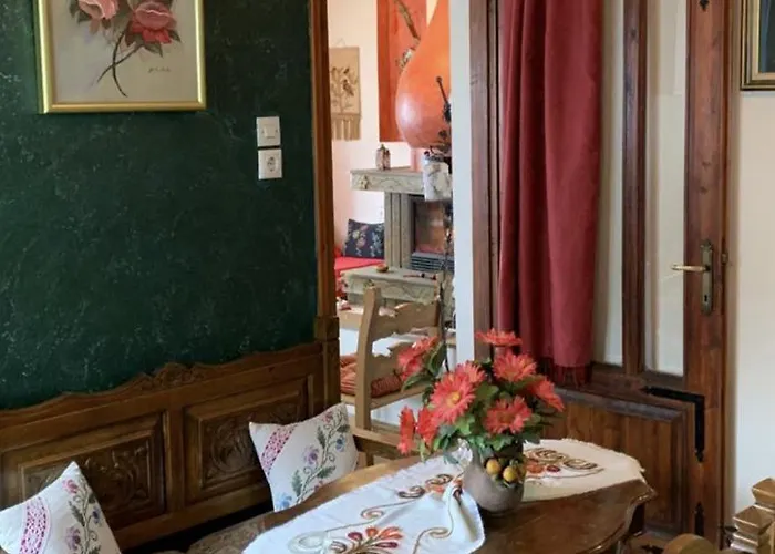 η θεα Traditional House